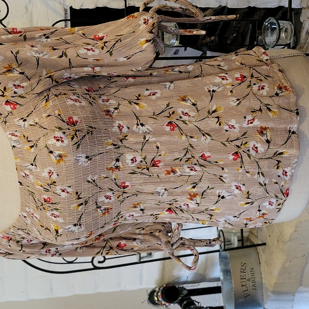 Worn Once, off shoulder blouse, stretchy fabric